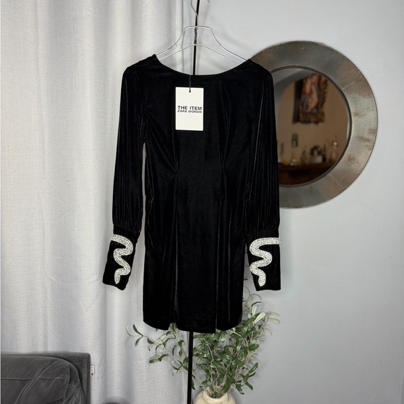 NWT Zara Woman Bloggers Fav SHORT VELVET DRESS THE ITEM Rhinestone Snakes XS - Picture 10 of 12